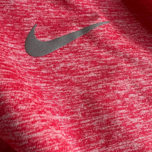 Pink Dri-fit NIKE running jacket, lightweight - Picture 3 of 5